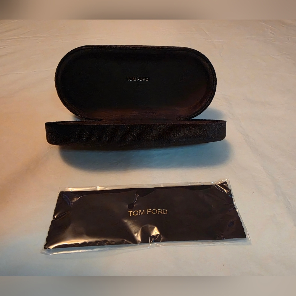 Tom Ford Brown Velvet Sunglasses Eyeglasses Case w/ Gold Logo + Cloth